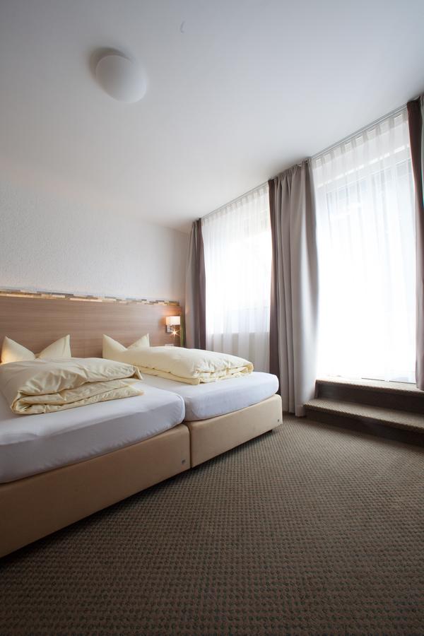 Hotel Vitis Erding Buitenkant foto